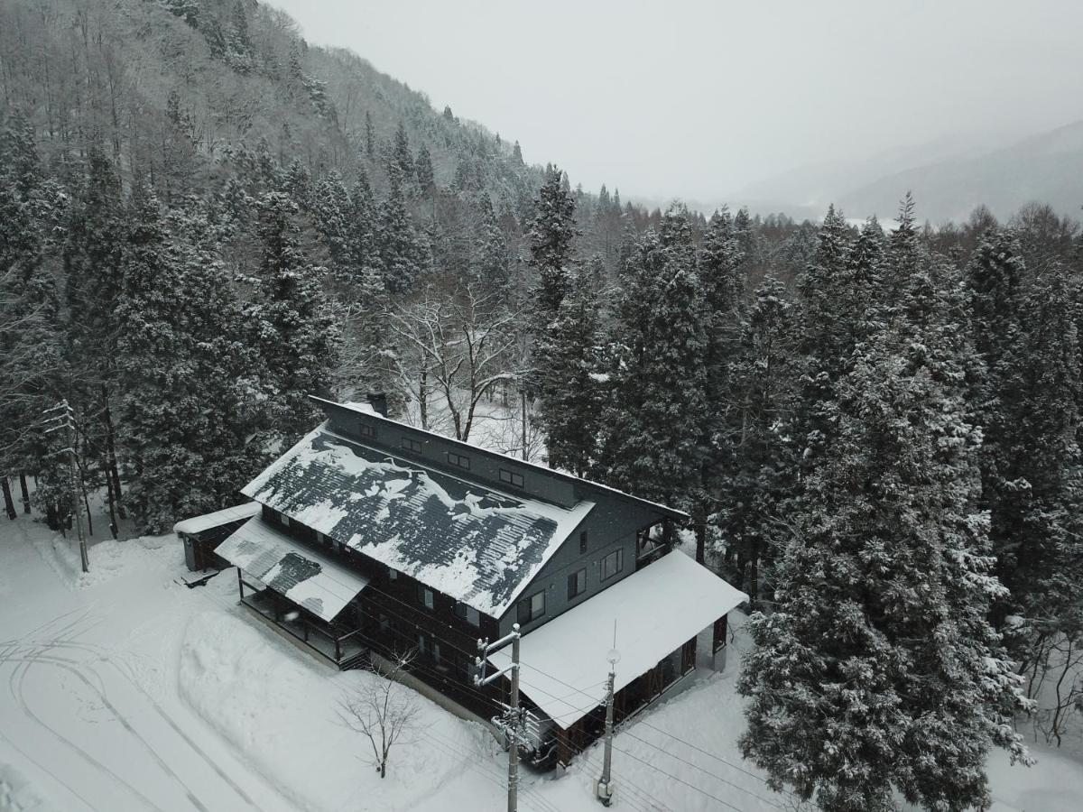 Bears Den Mountain Lodge Hakuba Eksteriør bilde